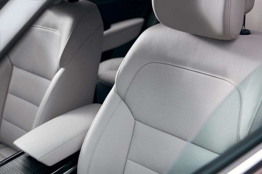 Детали интерьера Renault Koleos 2019 года  (WW) (фото 13 из 40)